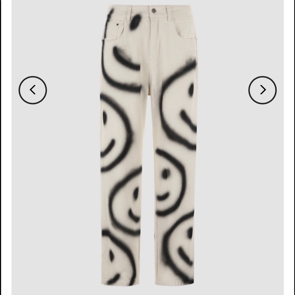 Spray On Smiley Face Jeans (NWT)